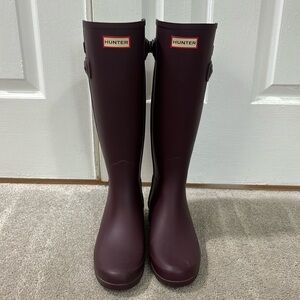 Hunter refined tall rain boots US 7/EU 38